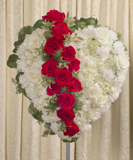 Red Rose Tribute Standing Heart