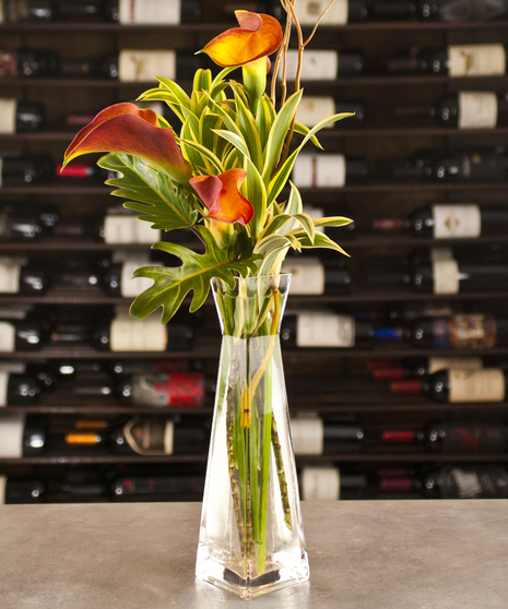 Calla Simplicity Bud Vase