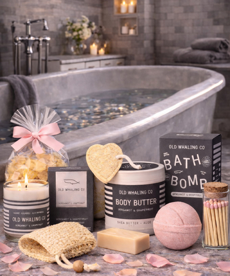 Old Whaling Co Bergamot & Grapefruit luxury spa gift box with candle, bath bomb and charcoal soap Columbus Ohio.
