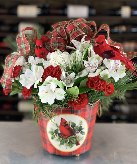 Cardinal Nesting Garden Christmas Flowers Columbus Ohio Florist Newark Oh Griffins