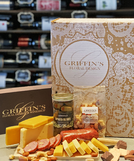 Classic Gourmet Set With Chocolate