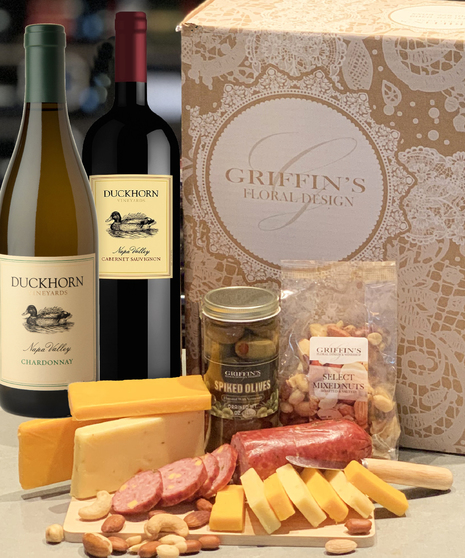 Duckhorn Wine Classic Gourmet Set