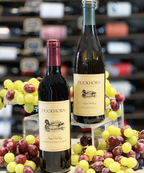 Duckhorn Wine Set