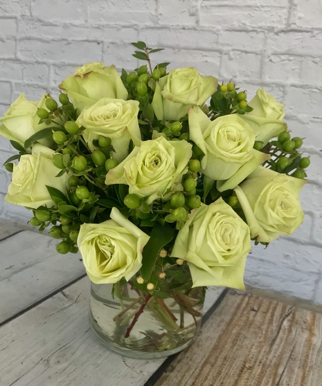 St Patricks Bowl Of Roses