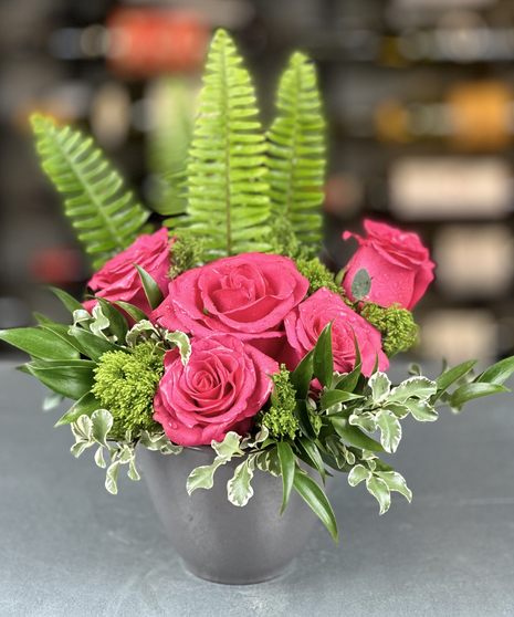 Part of the Mini Rose collection this elegant hot explorer rose bowl offers full-size roses delivered in Columbus, Ohio.