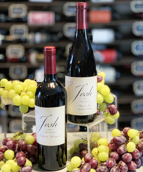 Josh Cellars  Double Red Wine Set