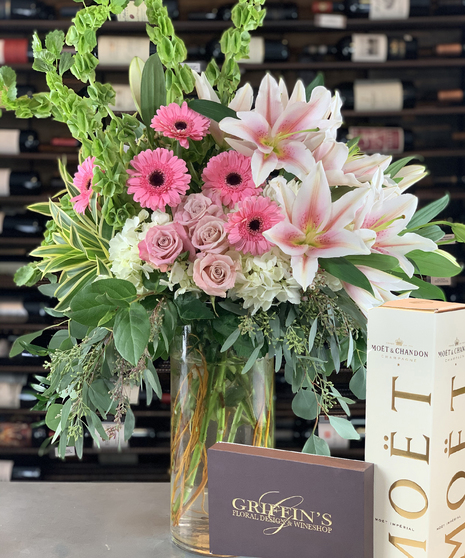 Love Is Grand Valentines Flowers Columbus Florists Newark Ohio Flowers Griffins Floral Design