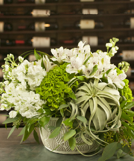 Pearl Essence Bouquet Columbus Flowers Newark Ohio Griffins Floral Design