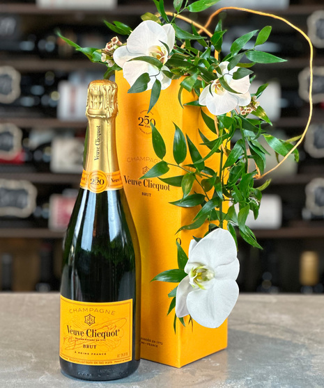 Veuve Clicquot Petals & Blossoms