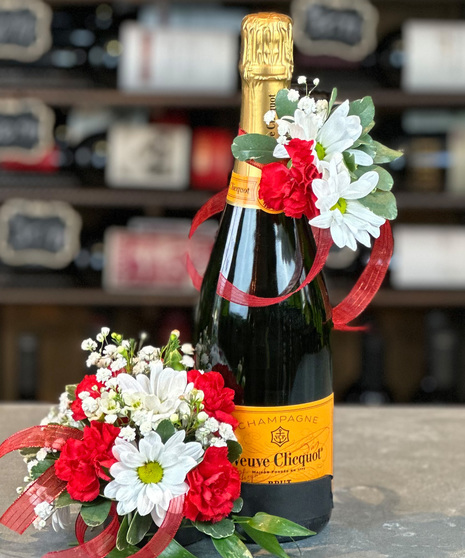 Veuve Clicquot Valentine Surprise